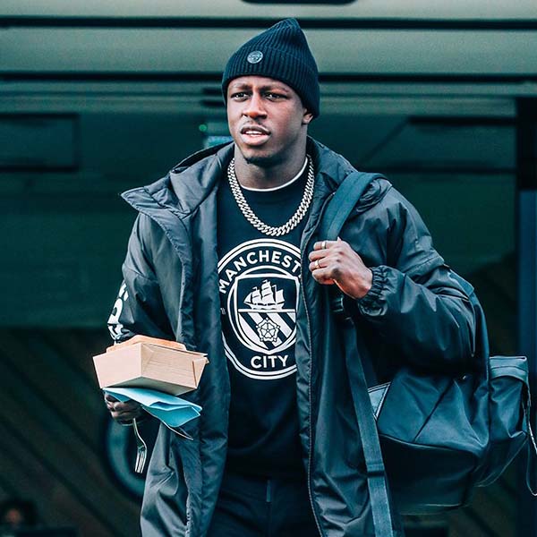 Man City Squad Unveil AW19 DSquared2 Collection - SoccerBible