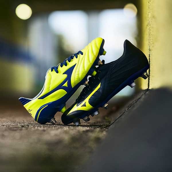 Mizuno Launch The 'Brazilian Spirit' Pack - SoccerBible