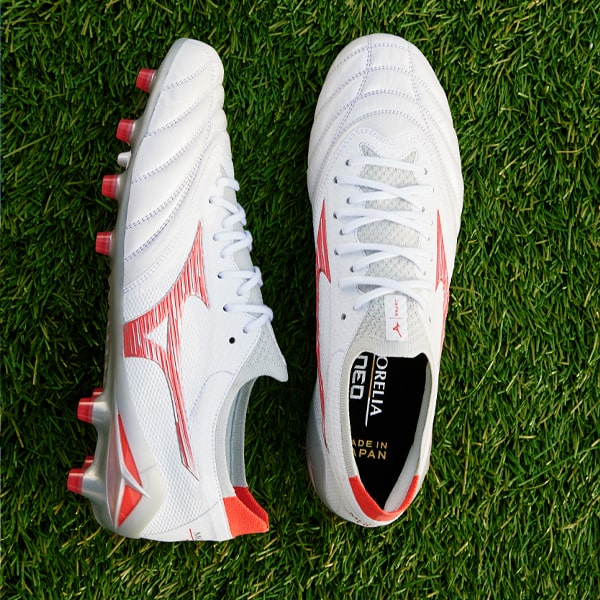 Mixuno Drop 'Charge Pack' Morelia Neo IV Beta - SoccerBible