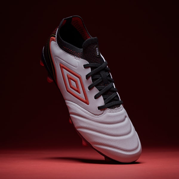 Umbro Reveal SS25 Colour Updates For The Tocco V & Velocita Matrix