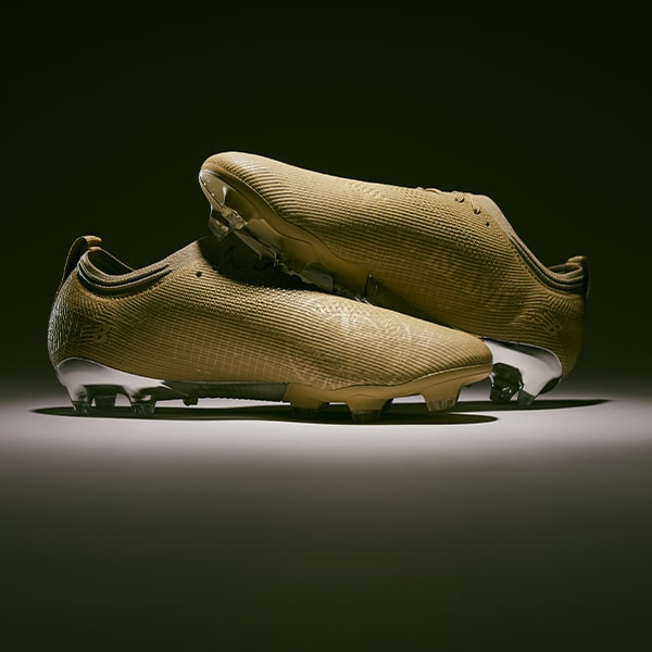 Closer Look At The New Balance x Stone Island Furon v8 - SoccerBible