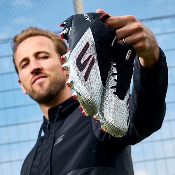 Skechers Launch Limited-Edition SKX_02 Chrome Colourway - SoccerBible