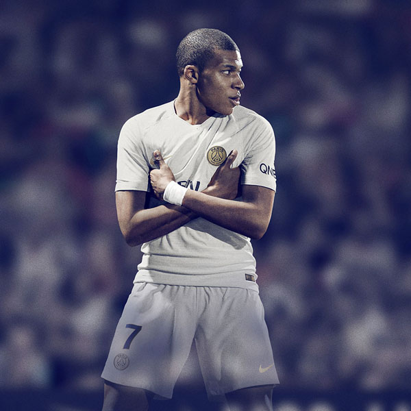 Nike Launch The PSG 18/19 Away Shirt - SoccerBible