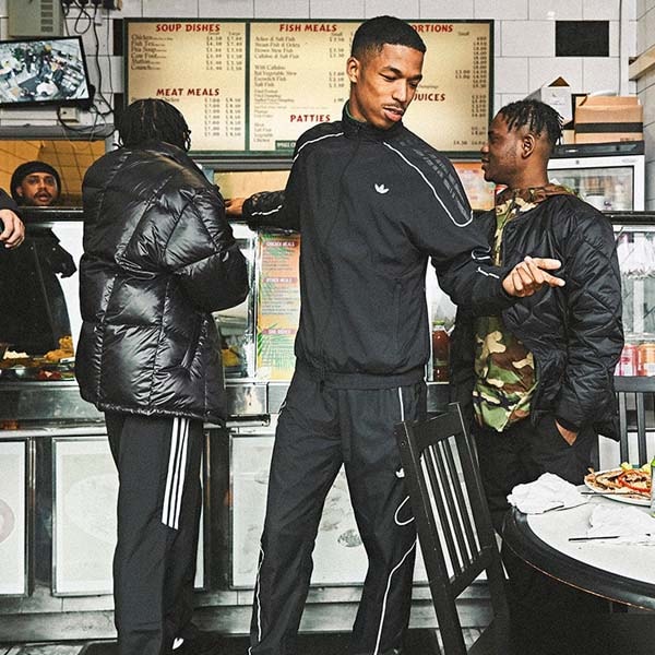 最終price!!ススメadidasセットアップ アディダス トラックジャケット ＆ パンツ すぐ届く！ (adidas